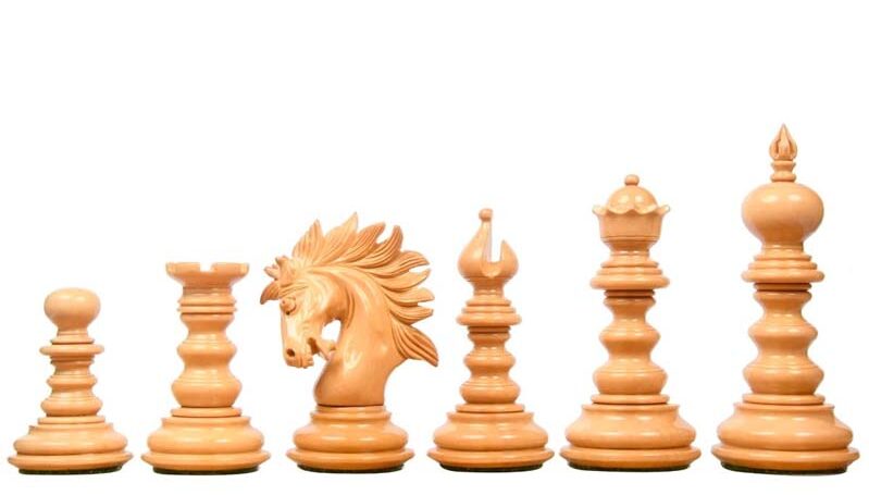 Sensor Compatible Chess Pieces – Petersburg Luxury Artisan Series Chess Pieces in Bud Rosewood / Boxwood
